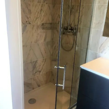 Apartamento Au Pied De La Roche-Morey