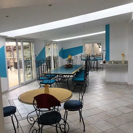Au Pied De Apartamento La Roche-Morey