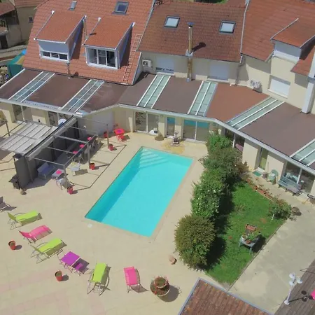 Au Pied De Apartamento La Roche-Morey